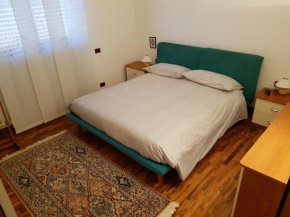 Гостиница Casa Elena  Albese Con Cassano